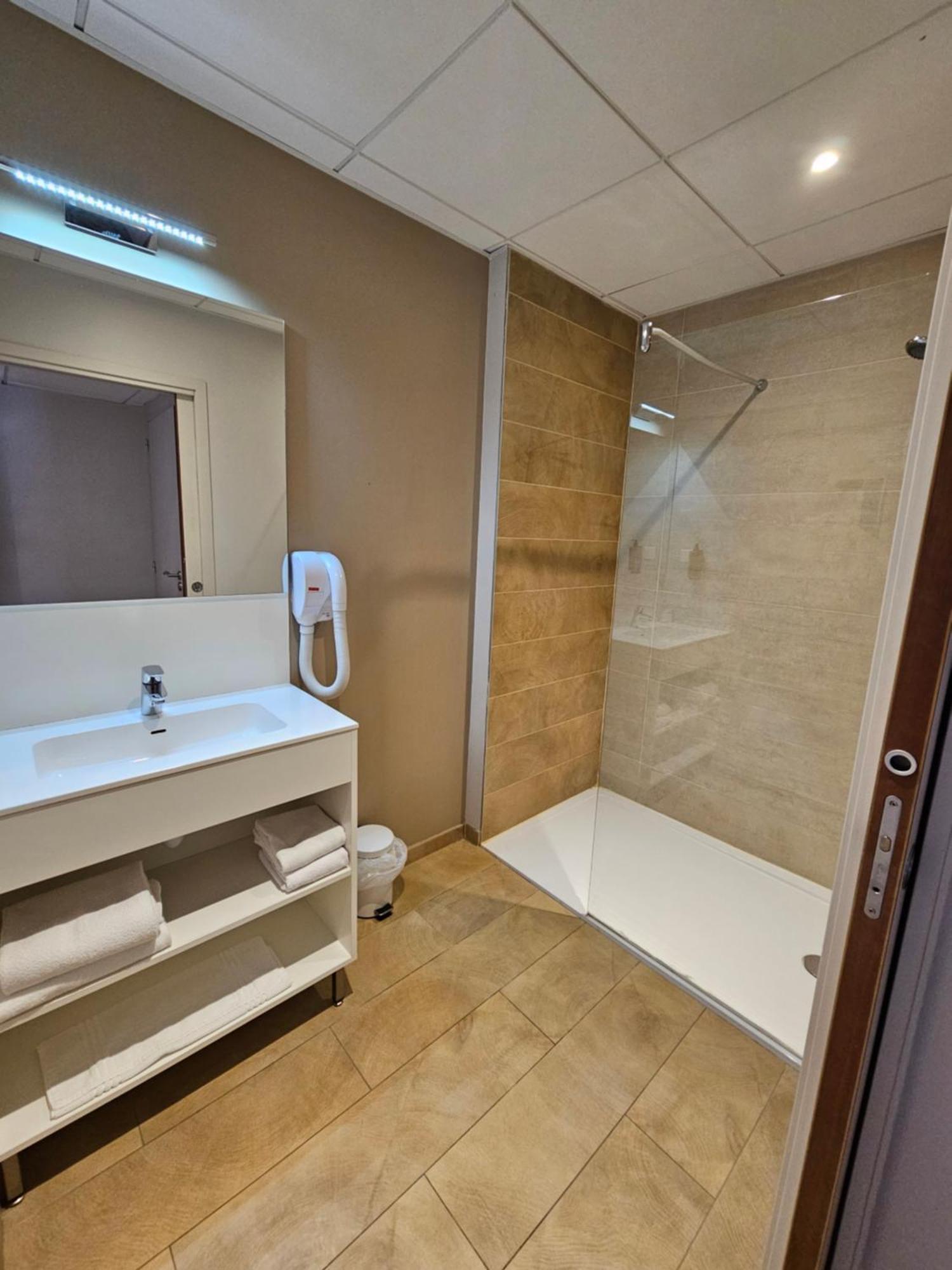 Ibis Styles Sur Lot